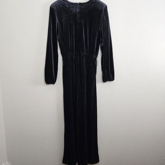 Eloquii Velvet Wide Leg Jumpsuit V-Neck Puff Sleeve Black Holiday 14 - Picture 9 of 12